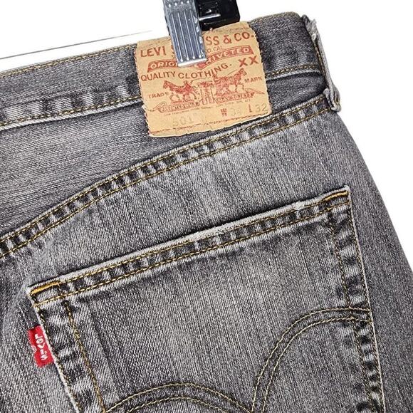 Levi's Men Jeans, Original 501 Button-Fly Made In Mexico Straight Leg Jeans, 34 - Picture 9 of 12